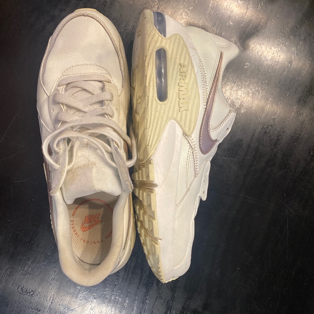 NIKE Air Max Excee Lea Shoes sneakers white pink Women's Size 9.5